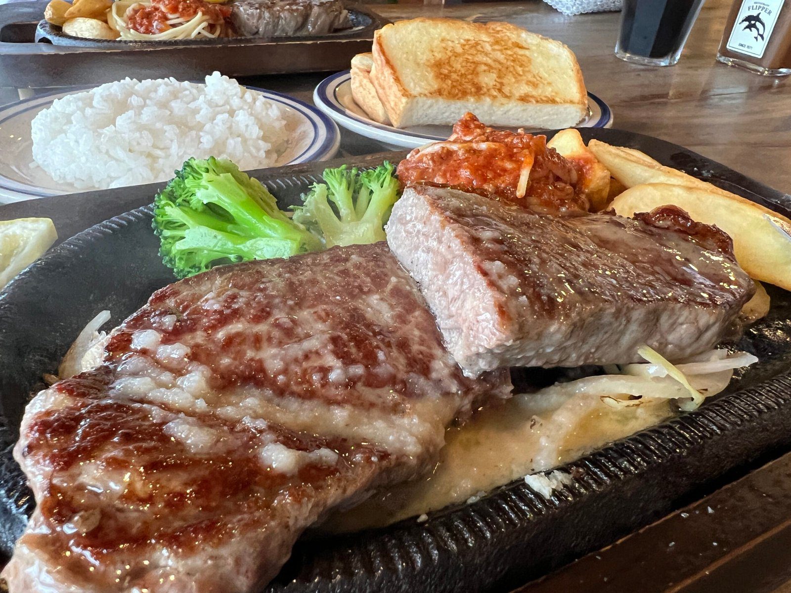 레스토랑 플리퍼 매번 꼭 방문하는 오키나와 스테이크 맛집 - 22