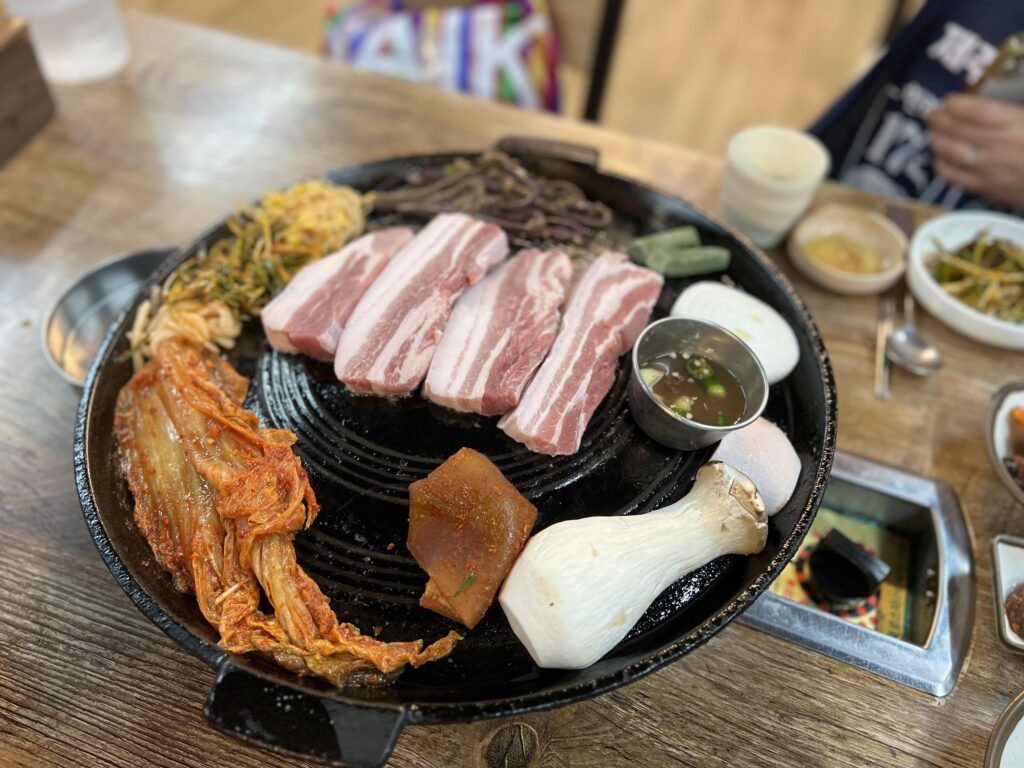 서귀포 명가솥뚜껑 제주 흑돼지 삼겹살 맛집 추천 - 47