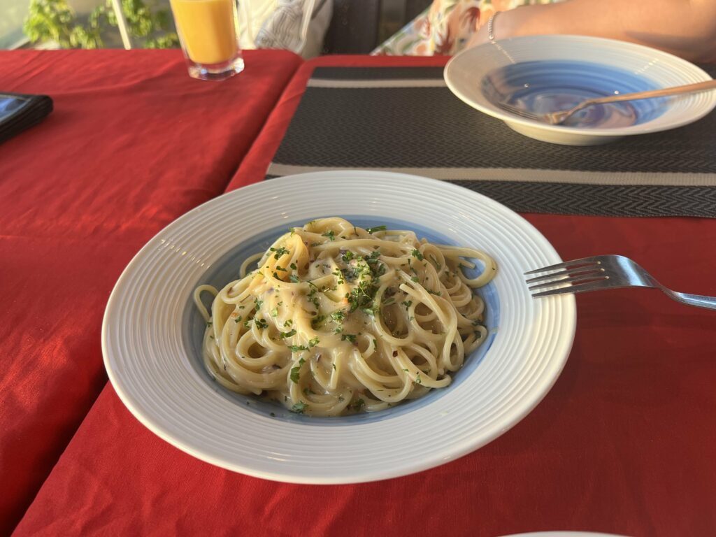 엘니도 선셋 포인트 코롱코롱 비치와 MANGIO ITALIAN RESTAURANT - 14
