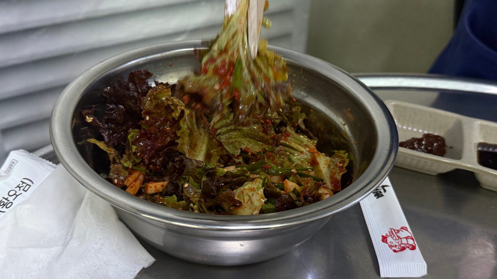 경주 맛집 빽가네 뒷고기 반찬