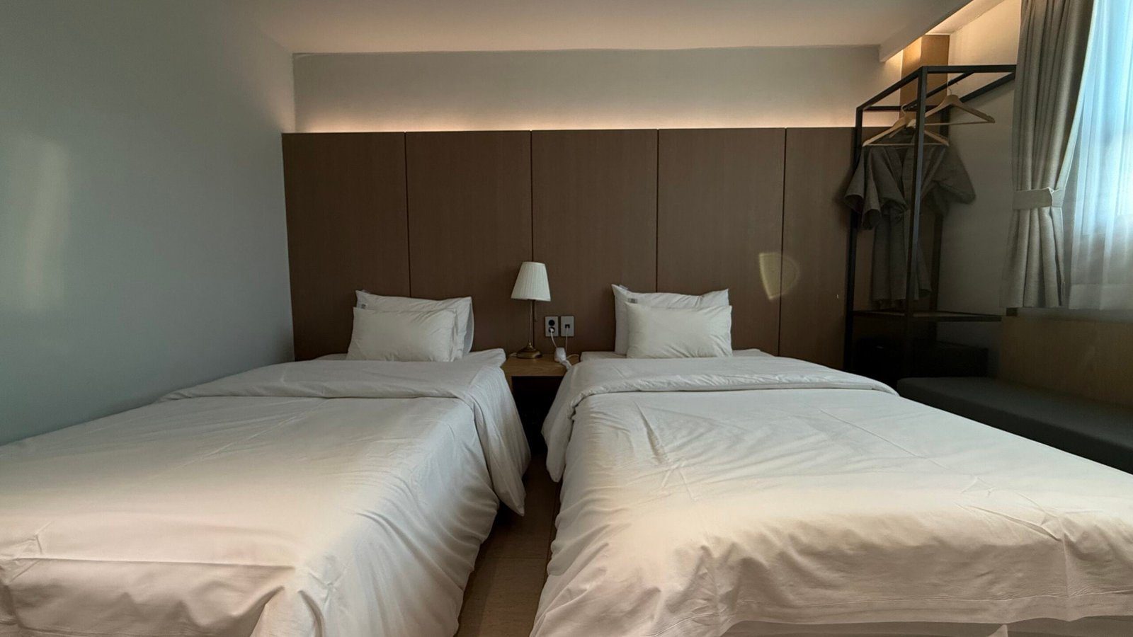 월영호텔 주차정보 트윈룸