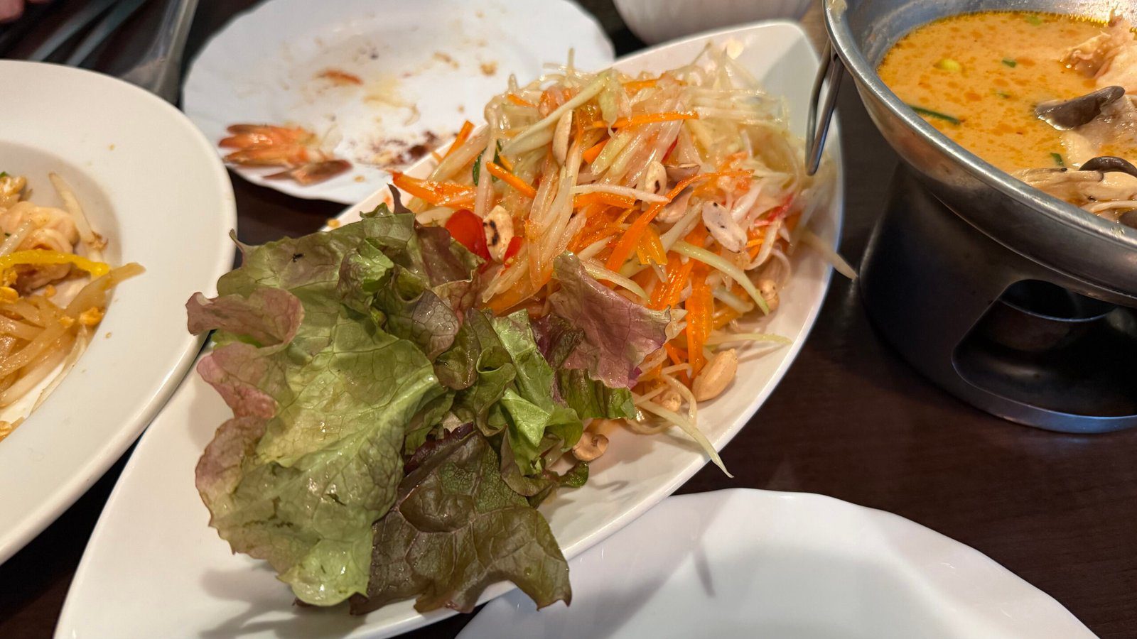 교토역 근처 맛집 탐방기┃크루어 갱 타이에서 만난 태국의 진한 풍미 교토역 근처 맛집 크루어 갱 타이 간판 쏨땀